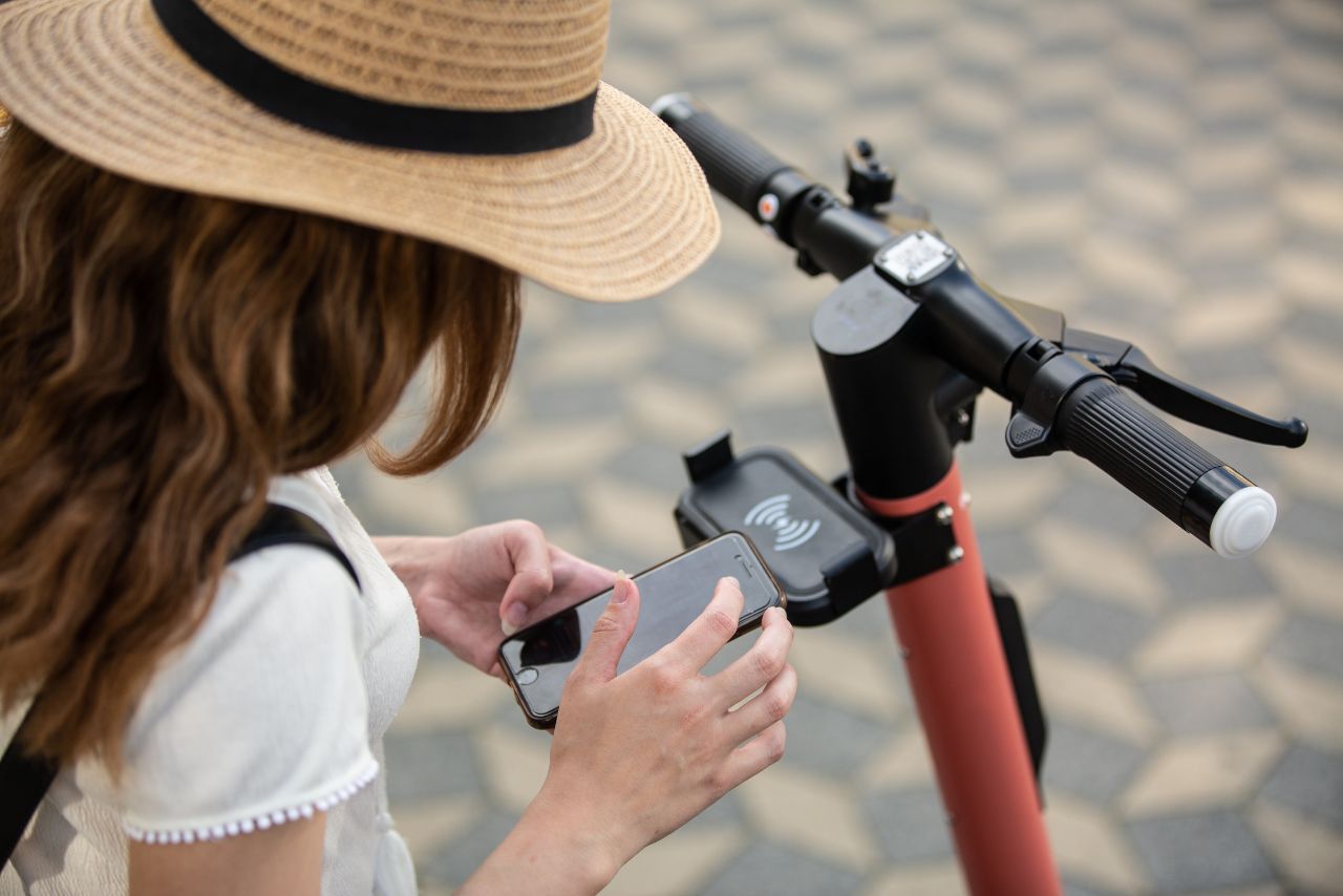 Do Electric Scooters Have Trackers