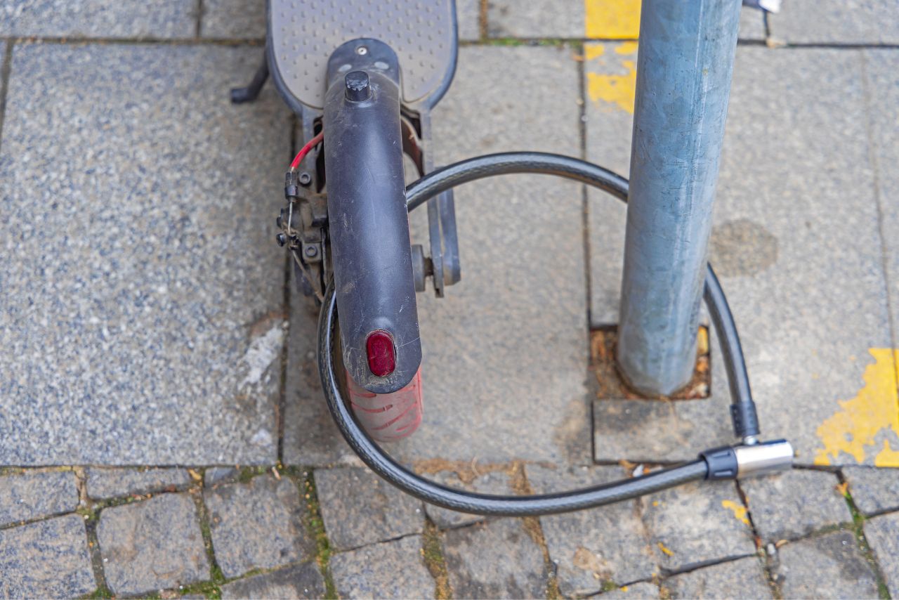 How To Lock Up A Scooter At School